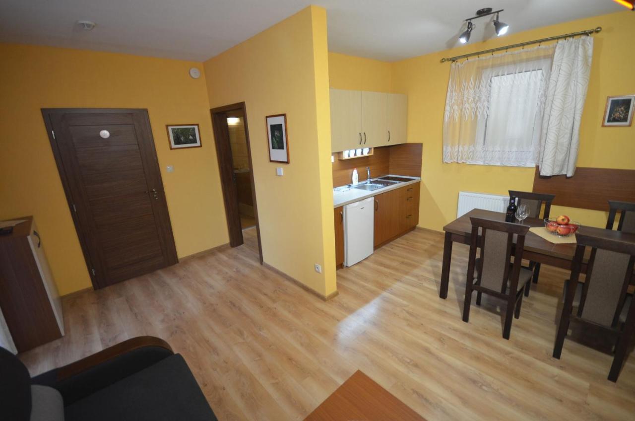 Apartmany Best I. Besenova Ngoại thất bức ảnh