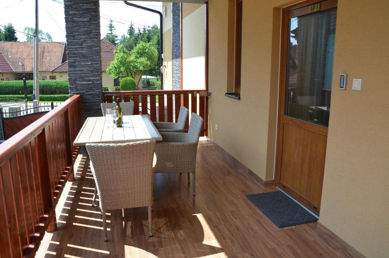 Apartmany Best I. Besenova Ngoại thất bức ảnh