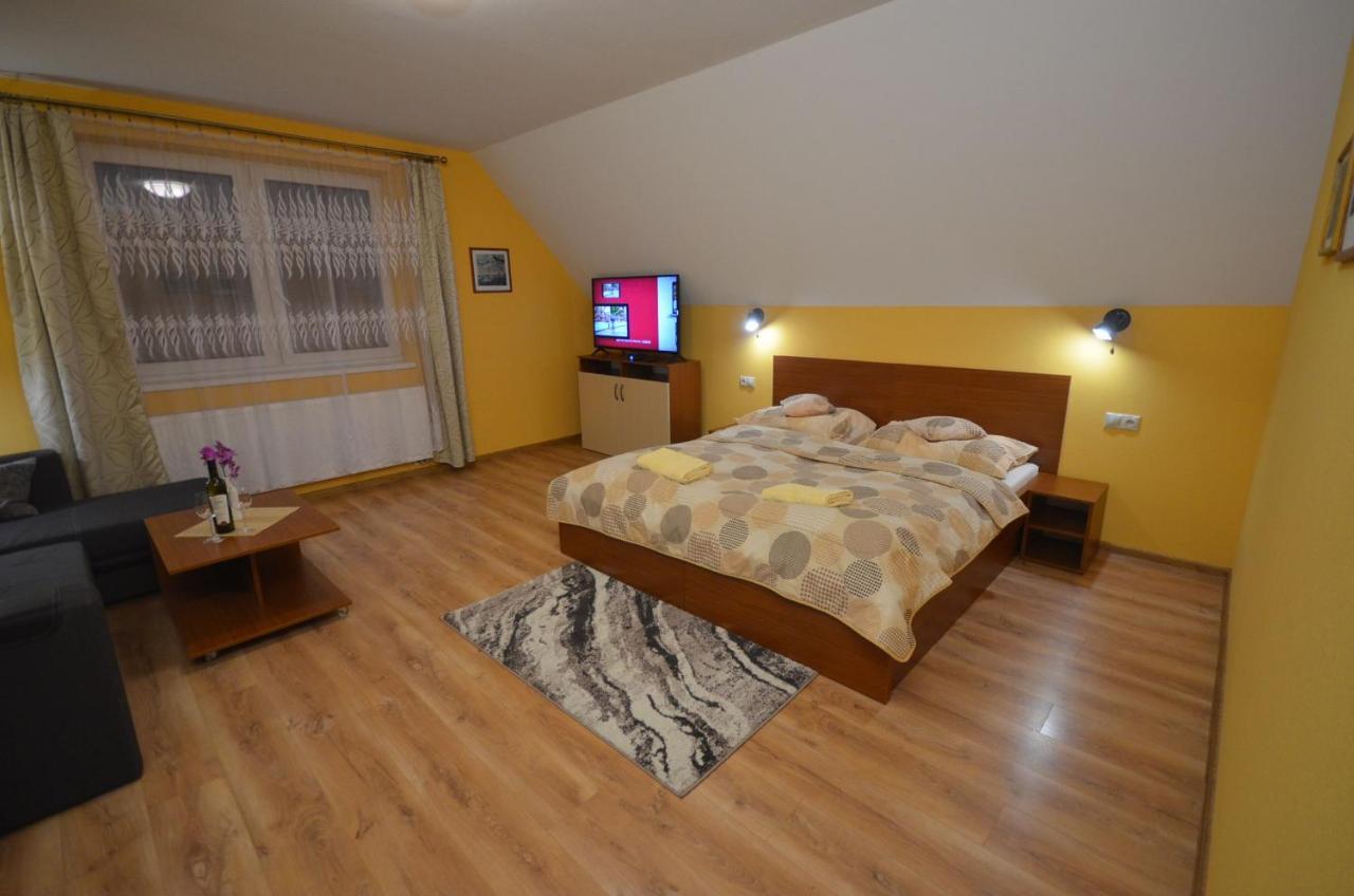 Apartmany Best I. Besenova Ngoại thất bức ảnh