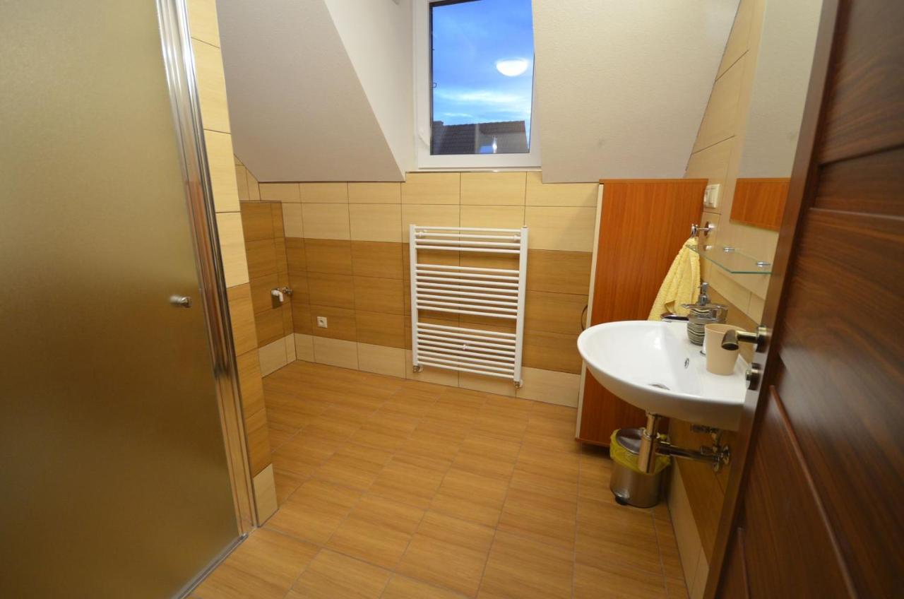 Apartmany Best I. Besenova Ngoại thất bức ảnh