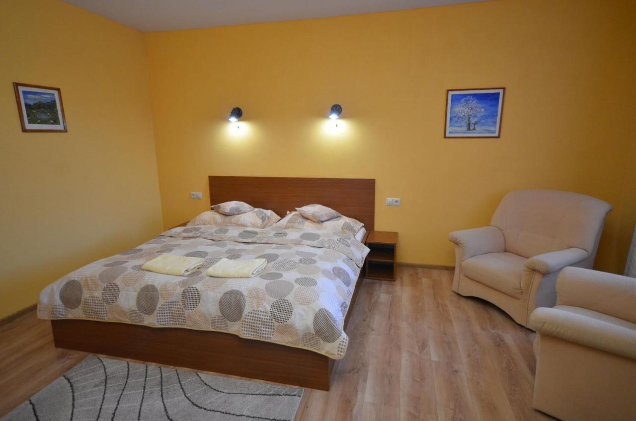 Apartmany Best I. Besenova Ngoại thất bức ảnh